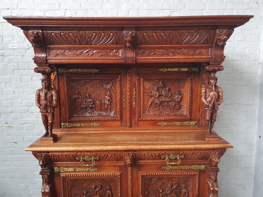 Renaissance/Breughel Cabinet (Buffet)