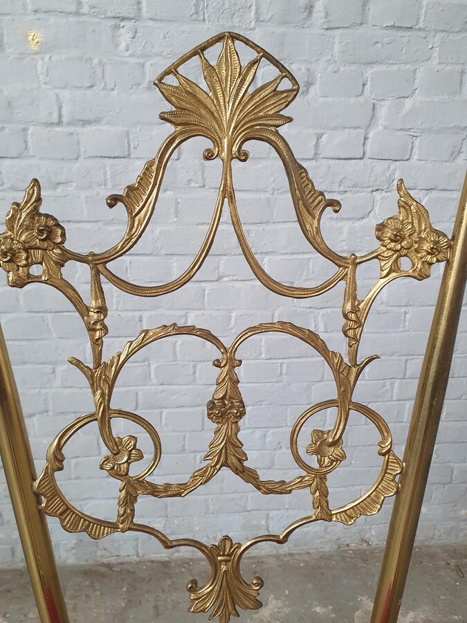 Rococo (Chiavari) Chair