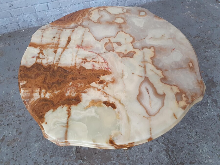 Rococo Coffee Table (onyx top)