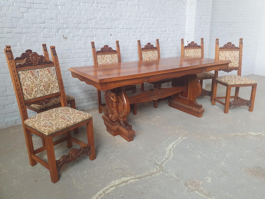 Rococo Table +  6 chairs