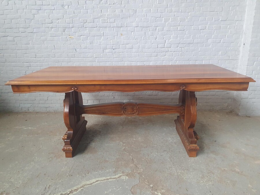 Rococo Table +  6 chairs