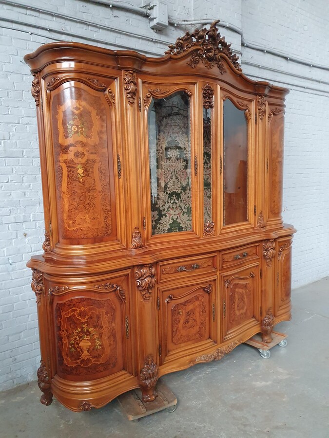 Rococo Vitrine (large)