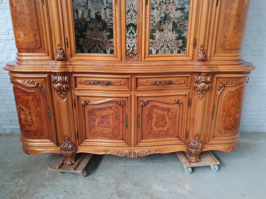 Rococo Vitrine (large)