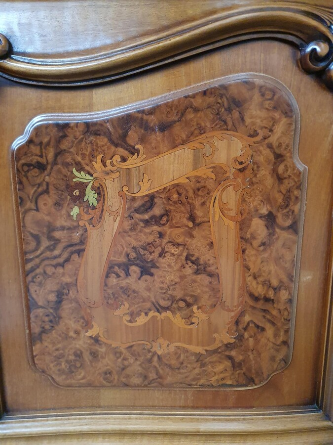 Rococo Vitrine (large)