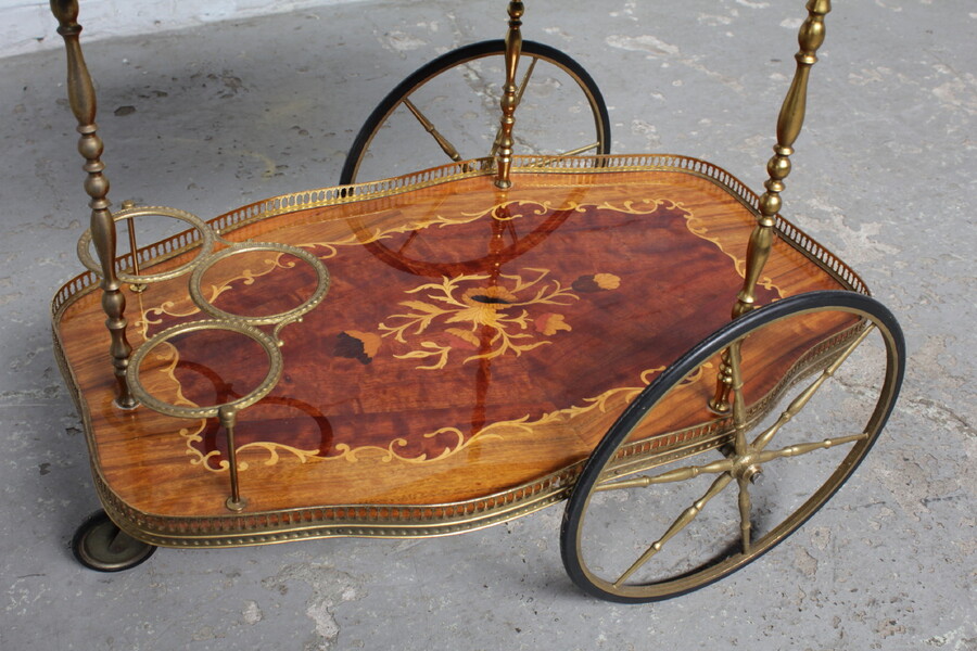 Rococo Wagon / Trolly