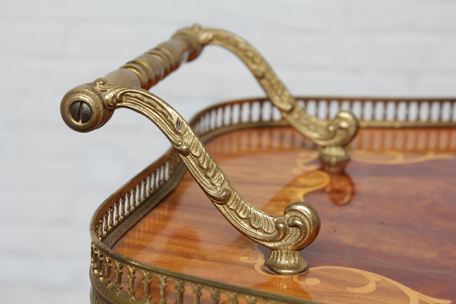 Rococo Wagon / Trolly