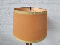 Rustique Lampstand