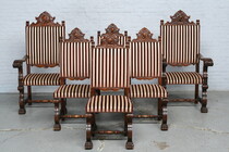 Spanish Renaissance Table +  6 chairs