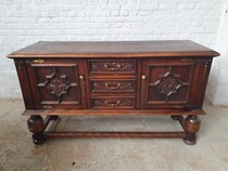 Sideboard Tudor style Belgium Oak 1930