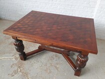 Tudor style Table +  6 chairs