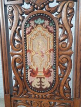 Tudor style Table +  6 chairs