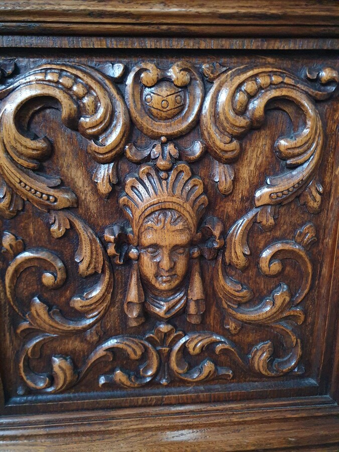 Tudor style Vitrine (Display Cabinet)